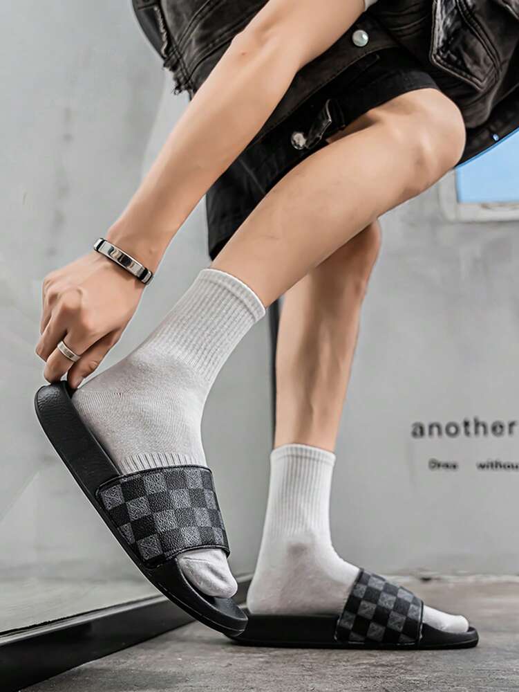 Men's Checkered Casual Slippers Breathable Durable House Shoes Comfortable Home Bathroom Beach Indoor Outdoor Sandals Summer Wear