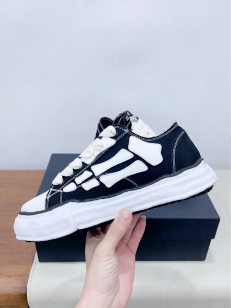 Unisex MMYs Maison Minara Yasuhiro 2025 Classic Skate Shoes Non Slip Lightweight Low Top Sneakers White Canvas Pleated Style Casual